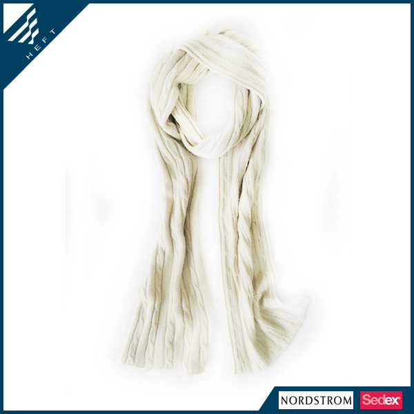 2014新款针织素色米白围巾