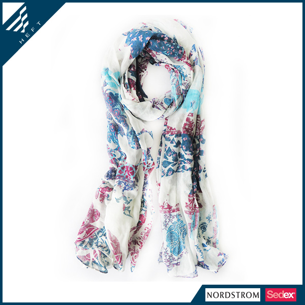 2014新款珊瑚腰花围巾