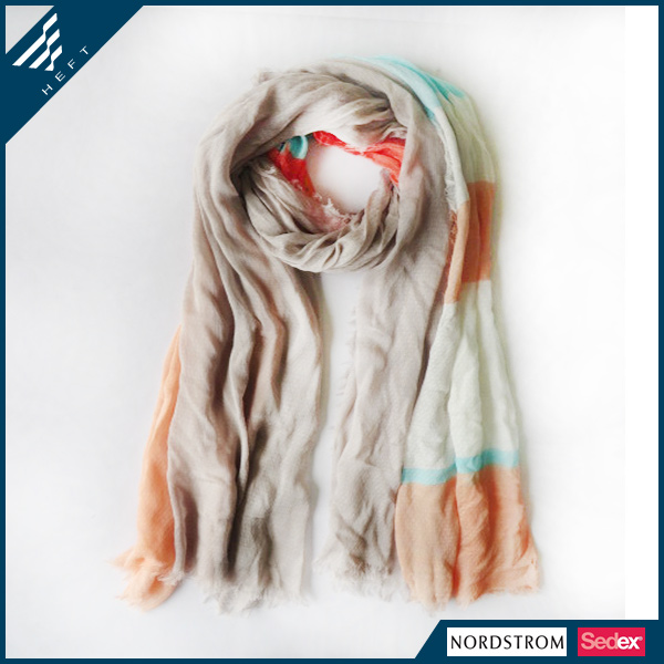 新款彩色柔软印花围巾