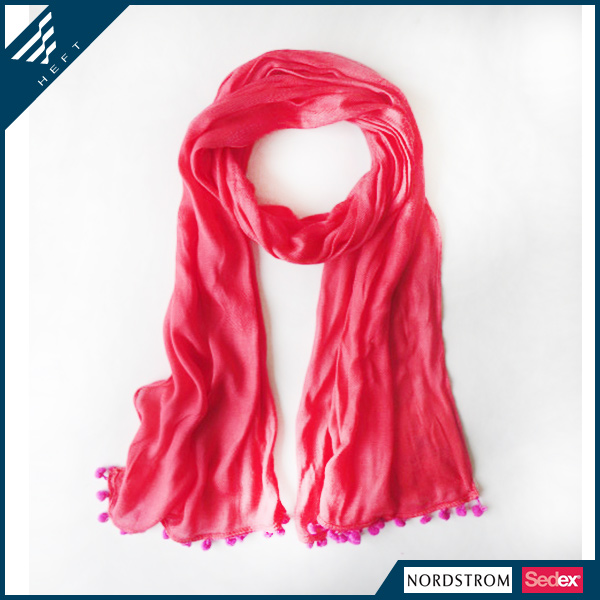 新款时尚大红毛毛球小孩子印花围巾