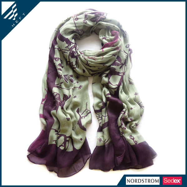 新款时尚树木印花围巾